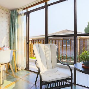 Mainland Chinese Citizens Queen Room Garden View